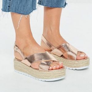 Miss guided sandals